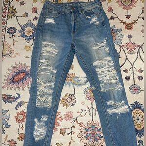 American Eagle Outfitters Ripped Blue High Wasited Mom Jeans